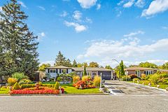 53 Dunblaine Crescent, Brampton, ON L6T 3H1