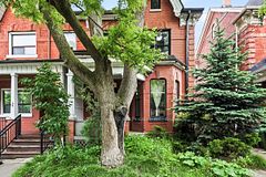 21 Lansdowne Avenue 1, Toronto, ON M6K 2V7