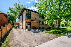 76 Thirty Fifth Street N Lower A, Toronto, ON M8W 3K4
