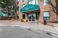 135 Hillcrest Avenue 1010, Mississauga, ON L5B 4B1