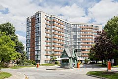 1230 Marlborough Court W 1106, Oakville, ON L6H 3K6