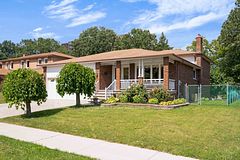 2535 Privet Crescent, Mississauga, ON L5B 2S5