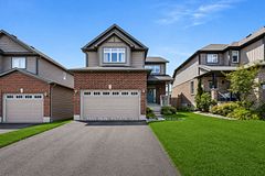 35 St. Paul's Place, Orangeville, ON L9W 0A5