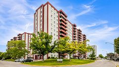 50 Lotherton Pathway 410, Toronto, ON M6B 2G7