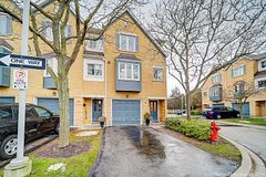 2300 Brays Lane 19, Oakville, ON L6M 3J9