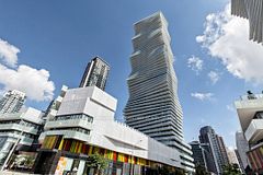 3900 Confederation Parkway 3403, Mississauga, ON L5B 0M3