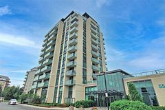 45 Yorkland Boulevard 205, Brampton, ON L6P 4B4