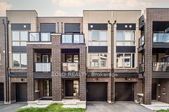 3089 Cascade Common, Oakville, ON L6H 0R8