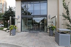 330 Burnhamthorpe Road W 2708, Mississauga, ON L5B 0E1