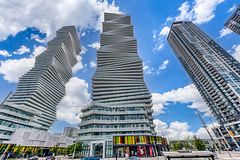 3900 Confederation Parkway 5010, Mississauga, ON L5B 0M3