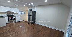 1468 Dundas Crescent, Mississauga, ON L5C 1E9
