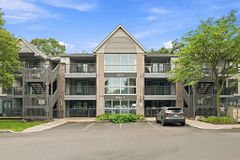2030 Cleaver Avenue 322, Burlington, ON L7M 4C3