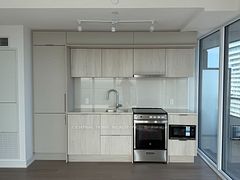 448 Burnhamthorpe Road 5511, Mississauga, ON L5B 0R4