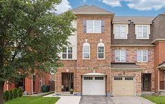 95 McCleave Crescent, Brampton, ON L6Y 4Y9