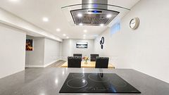 Lower 302 Leacock Avenue, Oakville, ON L6H 5J2