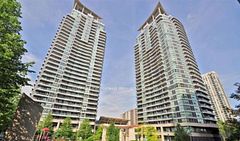 33 Elm Drive W 1105, Mississauga, ON L5B 4M2