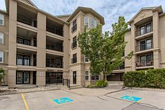 2035 Appleby Line 101, Burlington, ON L7L 7G8