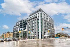 801 The Queensway 109, Toronto, ON M8Z 1N4