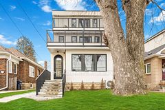 2508 Lakeshore Boulevard D, Toronto, ON M8V 1E1
