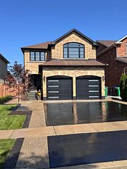 4 Gray Park, Caledon, ON L7E 2N3