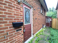 4170 Sunset Valley Court Lower Bsmt, Mississauga, ON L4W 3L5