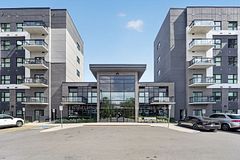 102 Grovewood Common 636, Oakville, ON L6H 0X2