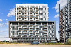 345 Wheat Boom Drive 603, Oakville, ON L6H 7X5