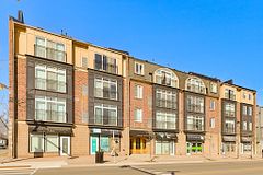 459 Kerr Street 105, Oakville, ON L6K 3C2