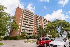 1 Four Winds Drive 207, Toronto, ON M3J 2T1