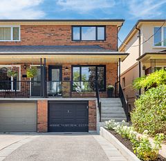 220 Medland Street W, Toronto, ON M6P 2N7