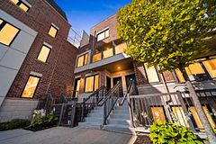 8 Drummond Street 402, Toronto, ON M8V 1Y8