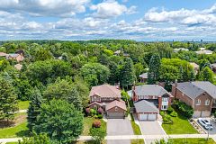 29 Christie Drive, Brampton, ON L6Z 3J5