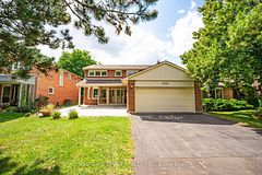 2502 Folkway Drive, Mississauga, ON L5L 2J6