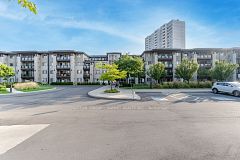 570 Lolita Gardens 418, Mississauga, ON L5A 0A1