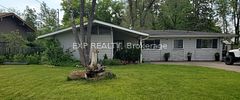 210 South Service Road, Mississauga, ON L5G 2S1