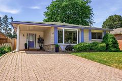 616 Mullin Way, Burlington, ON L7L 4J4