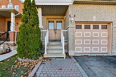 354 Oaktree Circle, Mississauga, ON L5W 1V6