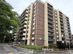 5 Frith Road 1004, Toronto, ON M3N 2L5