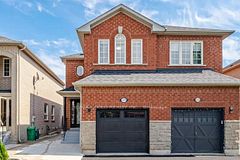 7334 Lowville Heights, Mississauga, ON L5N 8L4