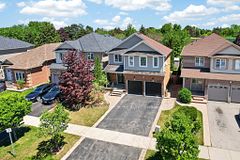 94 Atwood Avenue, Halton Hills, ON L7G 6A1