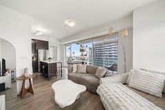 16 Brookers Lane 3301, Toronto, ON M8V 0A5