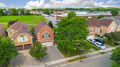 25 Woodcreek Drive, Brampton, ON L6Z 4V5