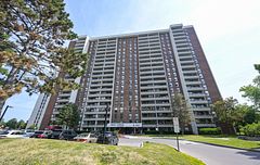 4 Kings Cross Road 801, Brampton, ON L6T 3X8