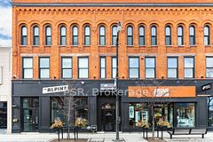 2870 Dundas Street W 201, Toronto, ON M6P 1Y8