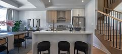 5888 Saigon Street, Mississauga, ON L5V 0E9