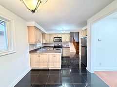3948 Midhurst Lane Main Floor, Mississauga, ON L4Z 1C7