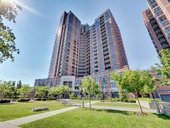 61 Heintzman Street 604, Toronto, ON M6P 5A2