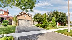 846 Savoy Crescent, Mississauga, ON L5R 3C7