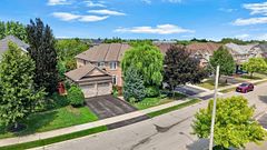 40 Maldives Crescent, Brampton, ON L6P 1L3