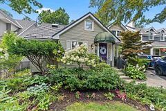380 Watson Avenue, Oakville, ON L6J 3V8